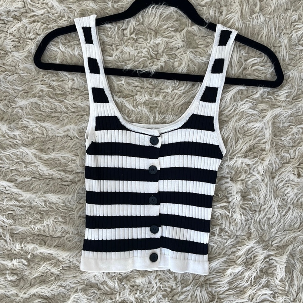 F21 Ribbed Tank Top